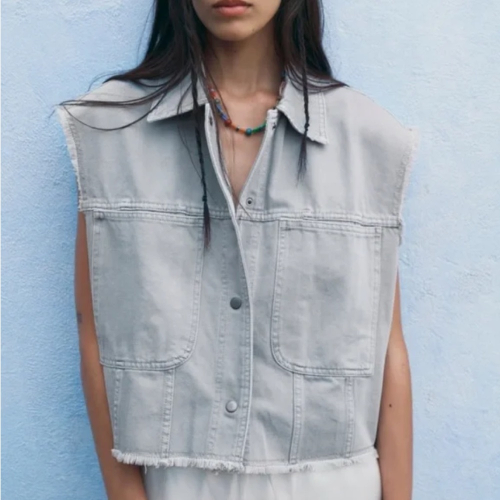 Zara Cropped Vest Gray Small